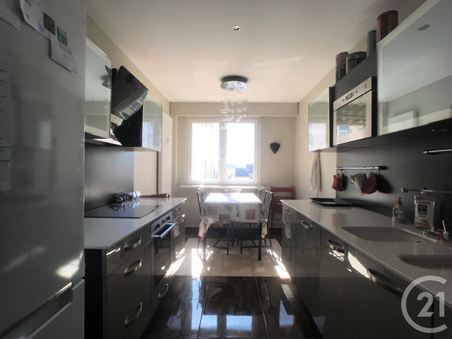 Appartement F3 à vendre - 3 pièces - 82.84 m2 - COLMAR - 68 - ALSACE - Century 21 K2P Immobilier Appartement F3 à vendre - 3 pièces - 82.84 m2 - COLMAR - 68 - ALSACE - Century 21 K2P Immobilier